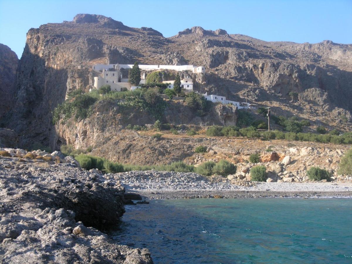 Isalo Villa Makrýgialos Exterior foto
